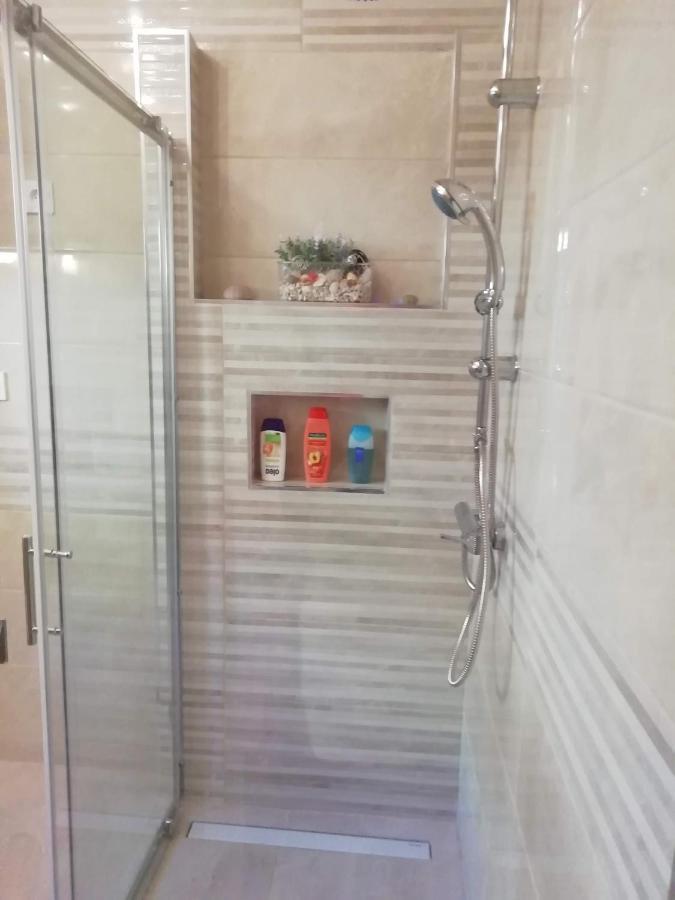 Apartment Branko ดราเก ภายนอก รูปภาพ